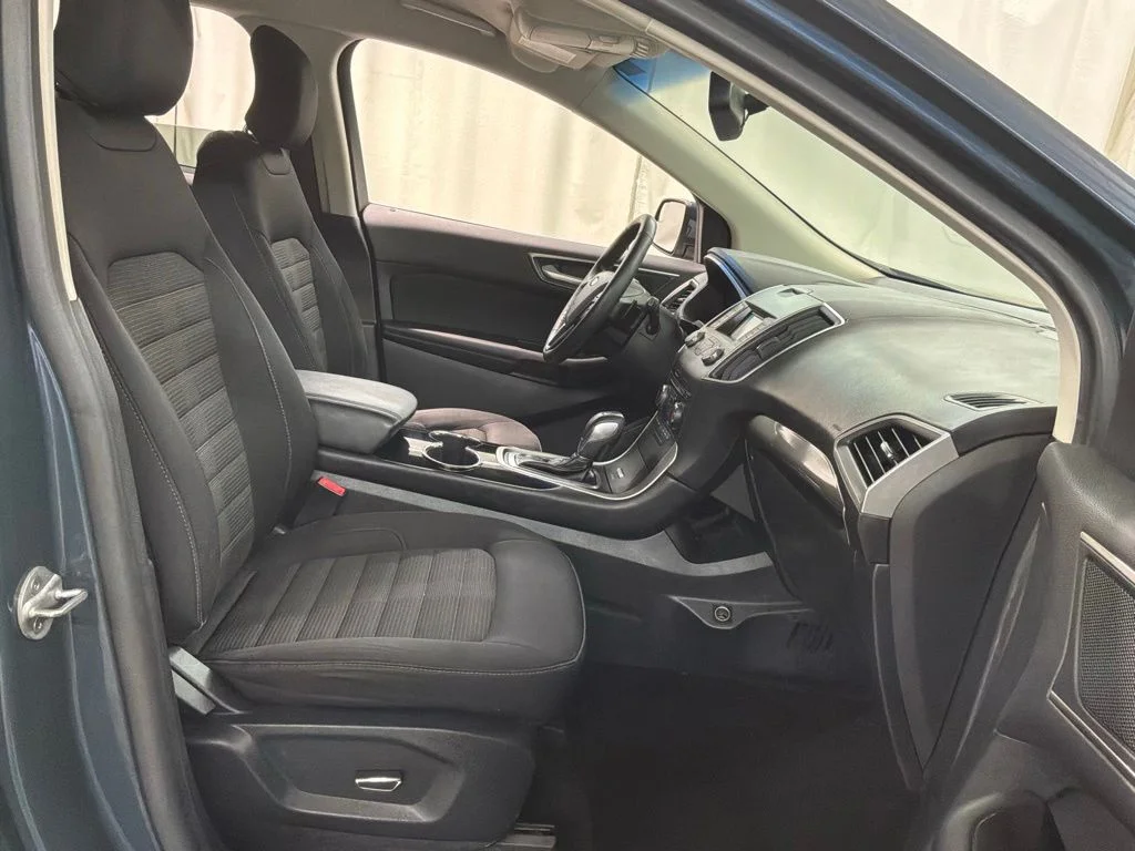Used 2016 Blue Metallic Ford SEL image 24