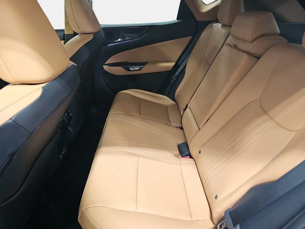New 2026 Ultra White Lexus PREMIUM image 10