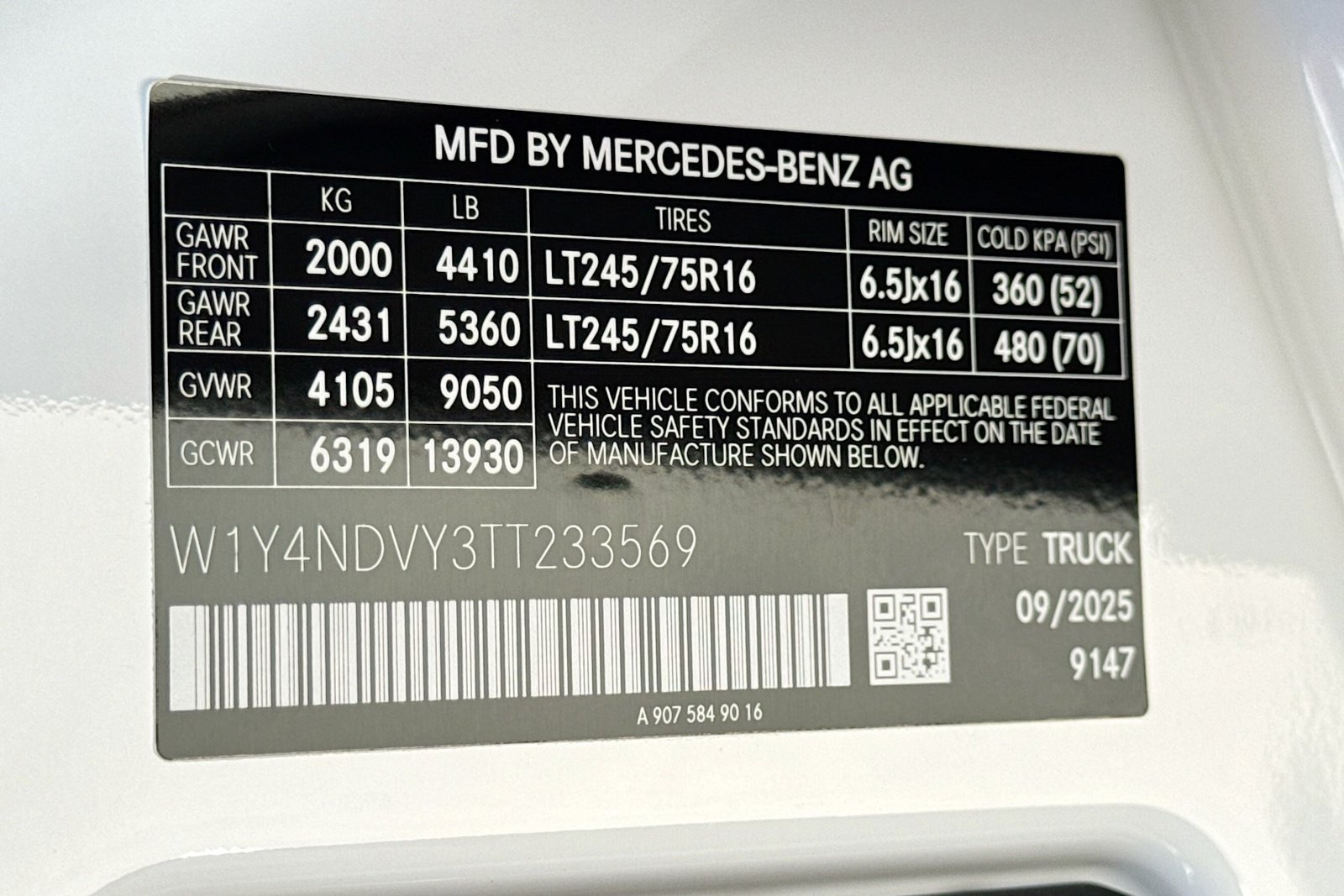 2026 Mercedes-Benz Sprinter Cargo Van Base - Photo 27