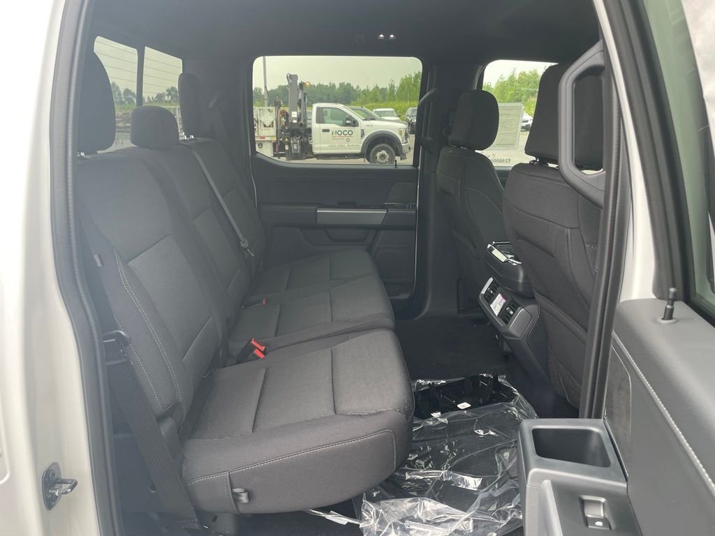 Used 2026 White Ford XLT image 32