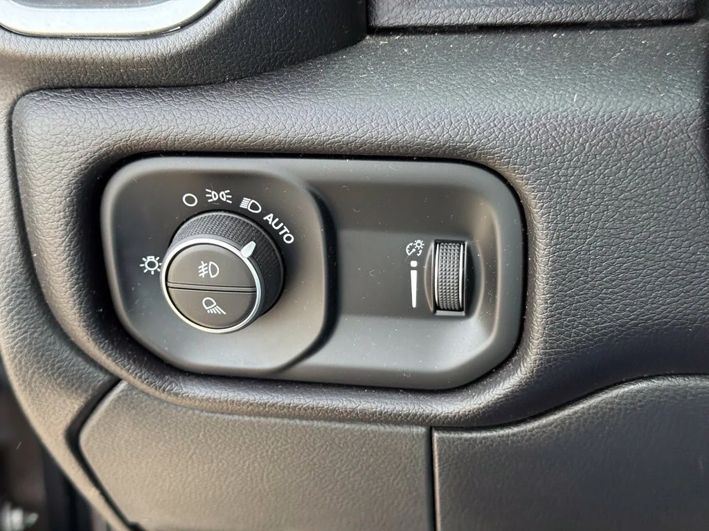 Used 2021 Brown Ram Big Horn image 17