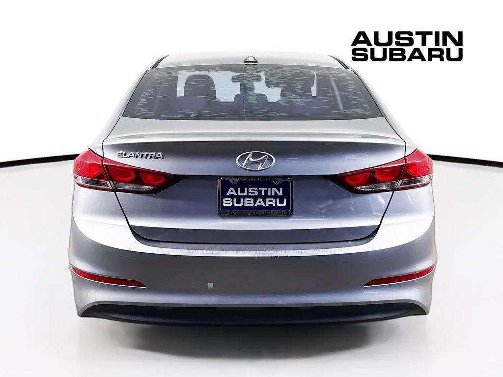 Used 2017 Gray Hyundai SE image 6