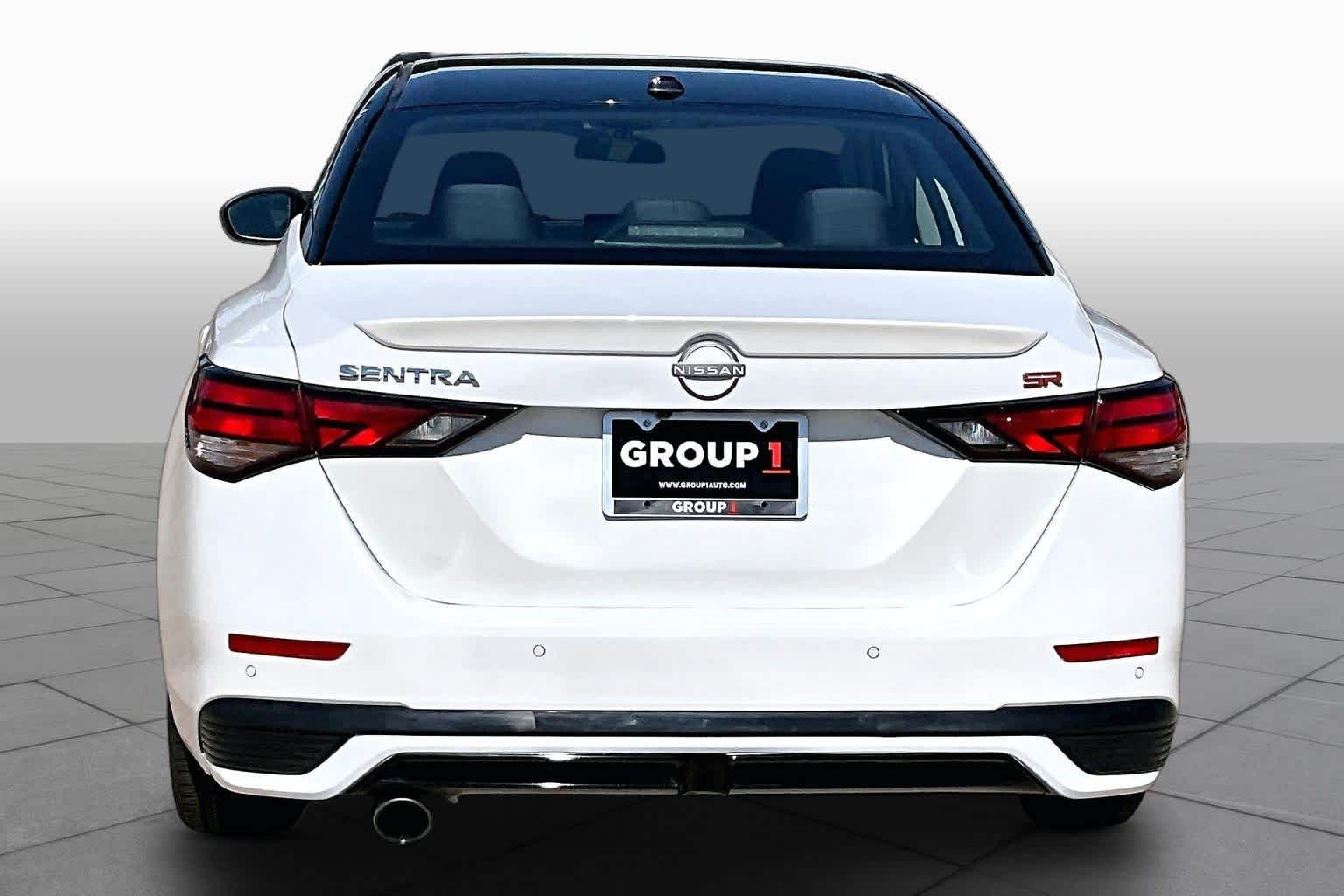 Used 2024 Aspen White Tricoat/Super Black Nissan SR image 5