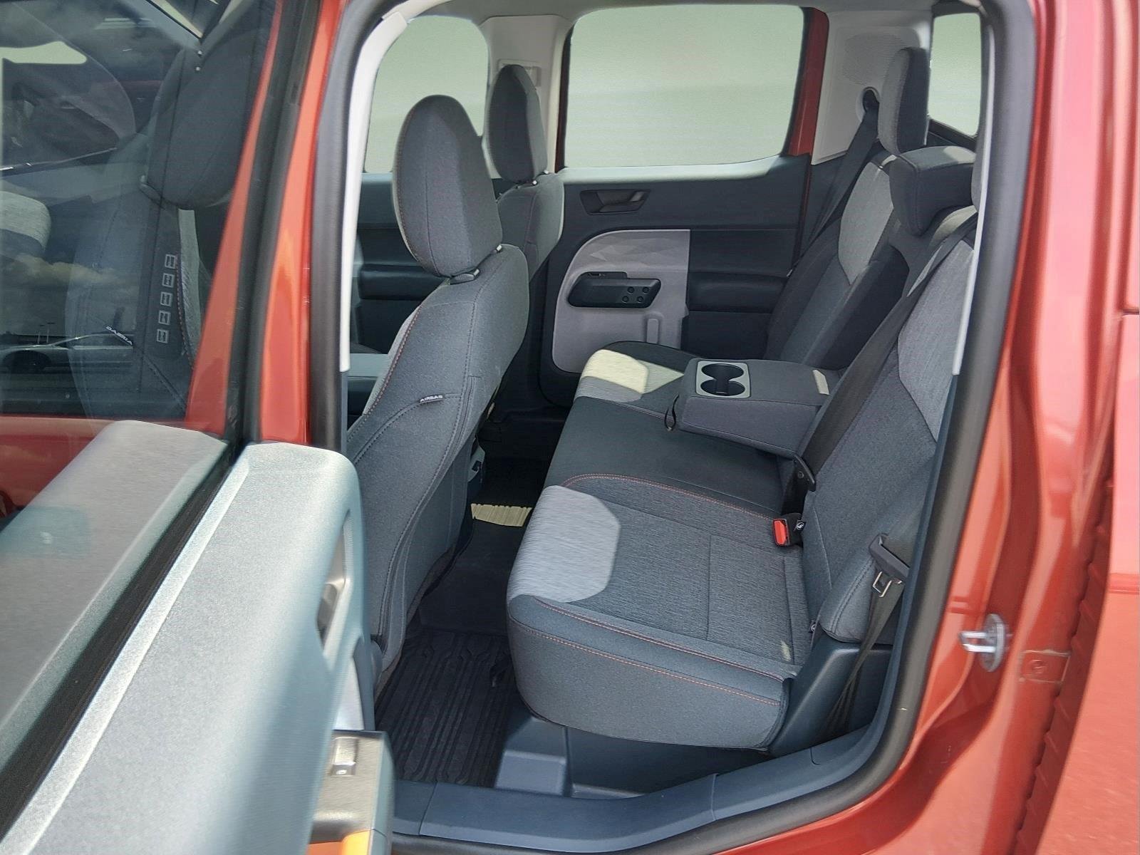 Used 2022 Hot Pepper Red Metallic Tinted Clearcoat Ford XLT image 19