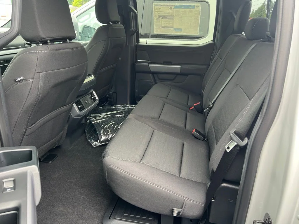 New 2026 Avalanche Ford XLT image 15