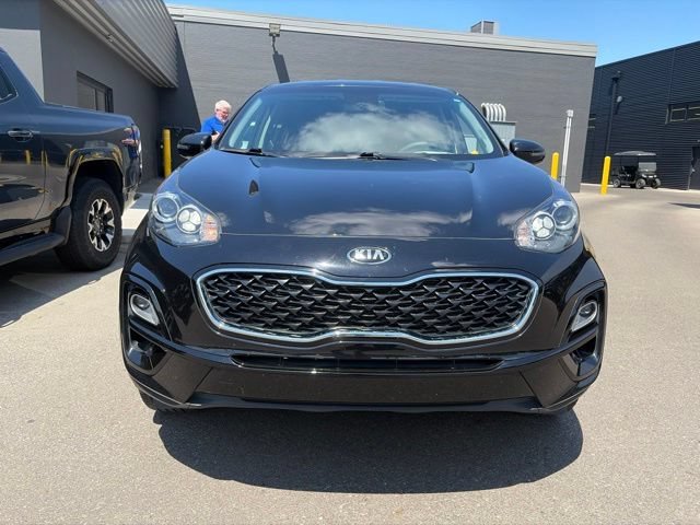Used 2022 Kia Sportage LX with VIN KNDPMCAC5N7000409 for sale in Whitehall, OH