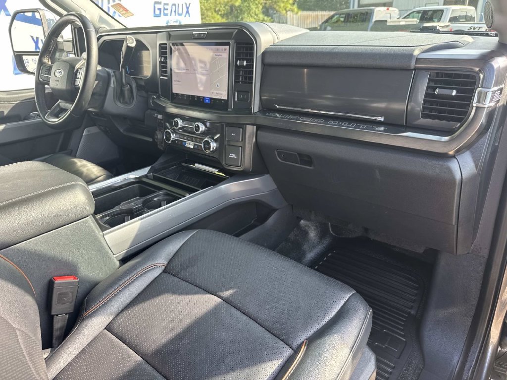 Used 2025 Gray Ford Lariat image 26