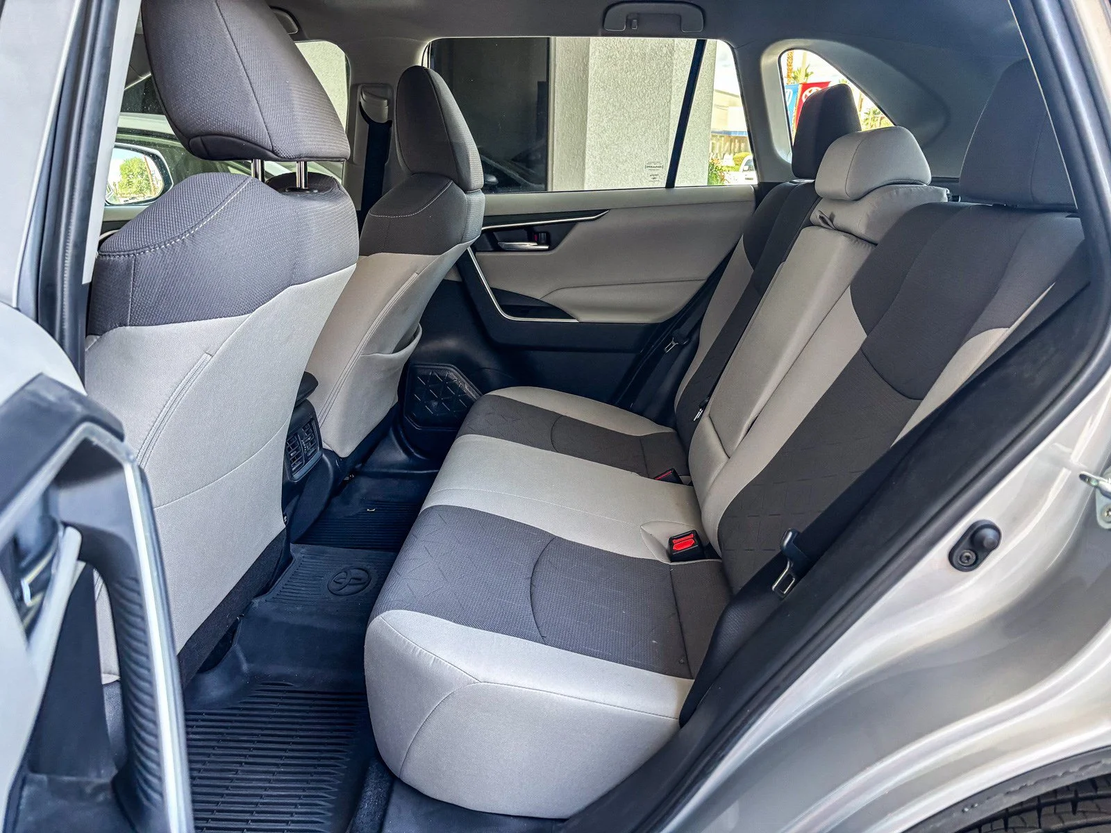 Certified Used 2020 Silver Sky Metallic Toyota XLE image 13