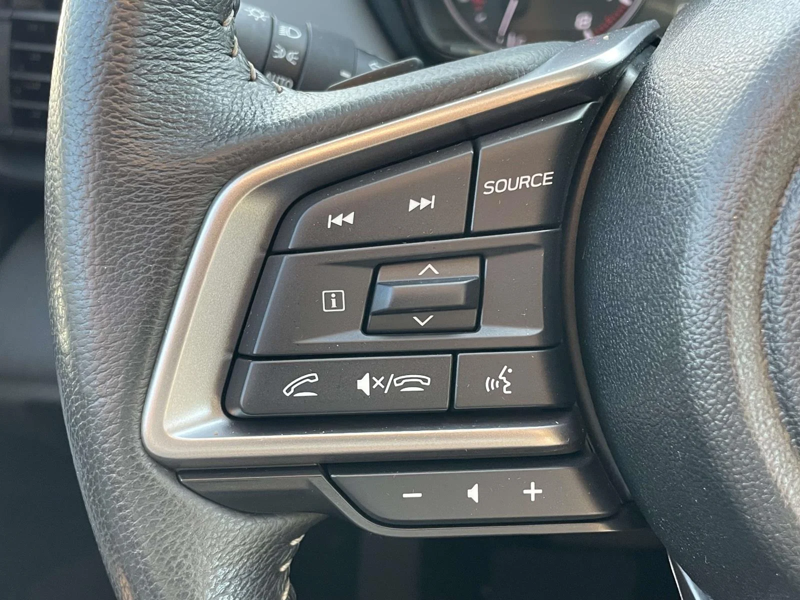 Used 2024 Ice Silver Metallic Subaru Premium image 10