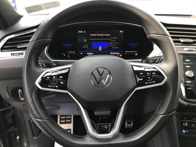 Used 2023 Platinum Gray Metallic Volkswagen SE R-Line Black image 16