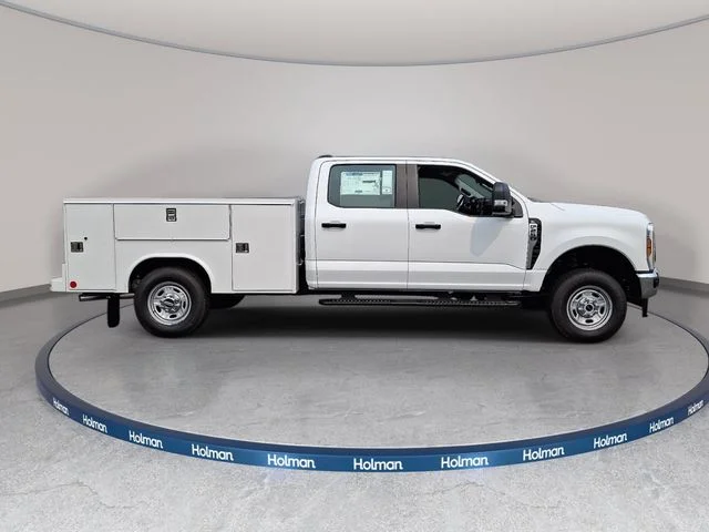 New 2026 Oxford White Ford XL image 3