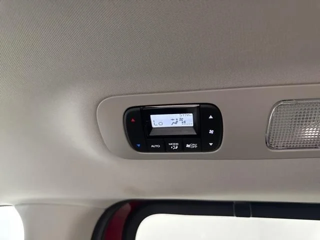 2026 Honda Odyssey Touring - Photo 24
