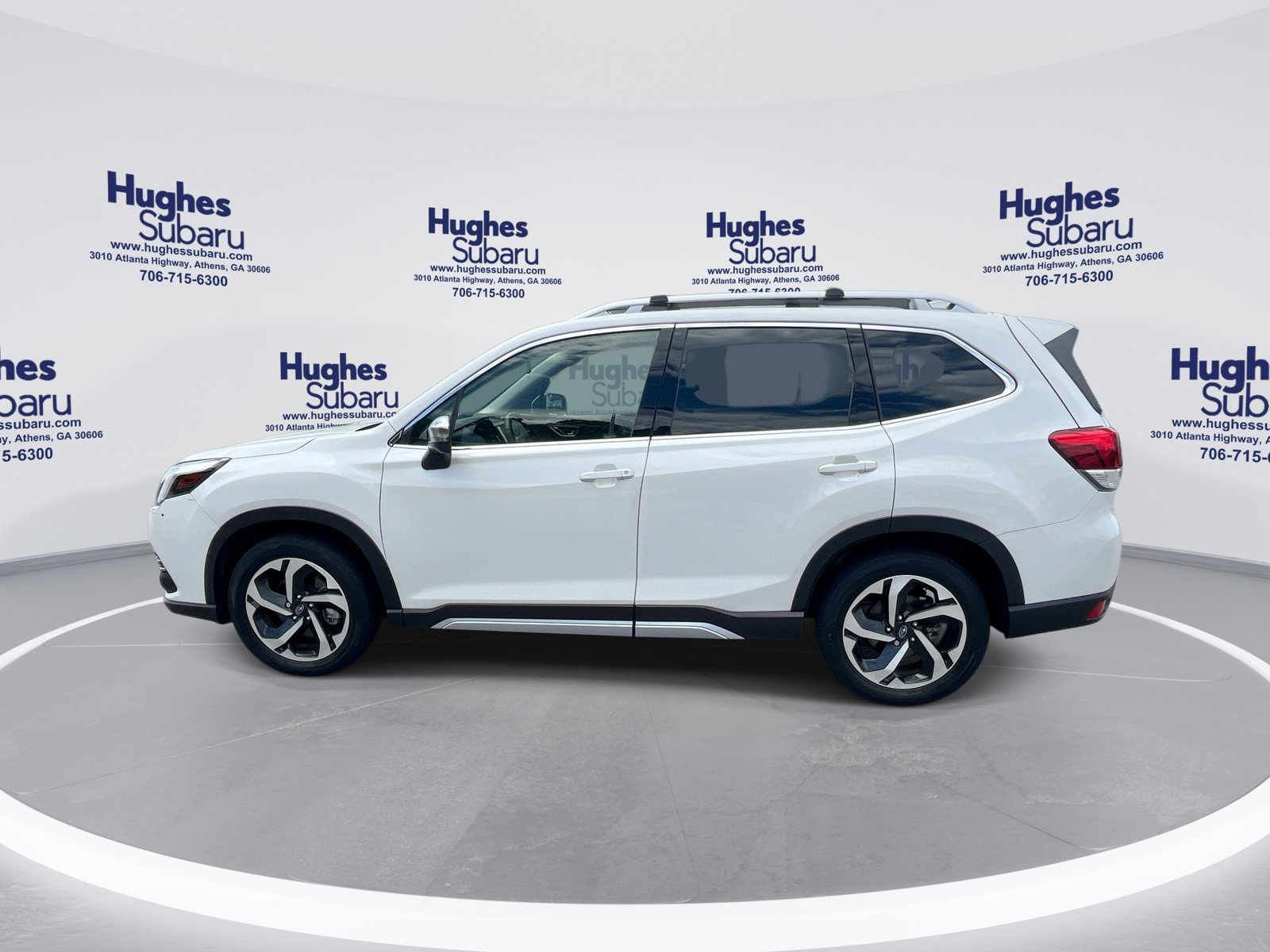 2023 Subaru Forester Touring's photo