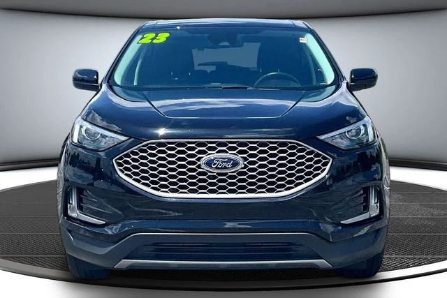 Used 2023 Ford Edge SEL with VIN 2FMPK4J91PBA22588 for sale in Kansas City