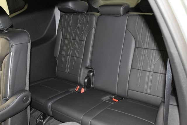 2026 Buick Enclave Avenir - Photo 16