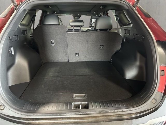 Used 2024 Red Kia X-Line image 16