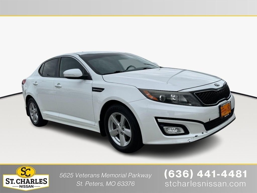 Used 2014 White Kia LX image 1