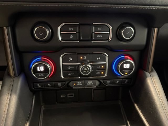 Certified Used 2021 BLACK Chevrolet High Country image 27