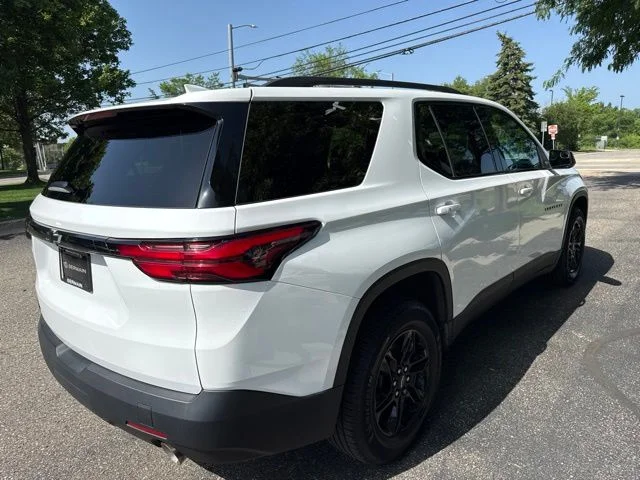 Used 2022 Summit White Chevrolet LS image 8