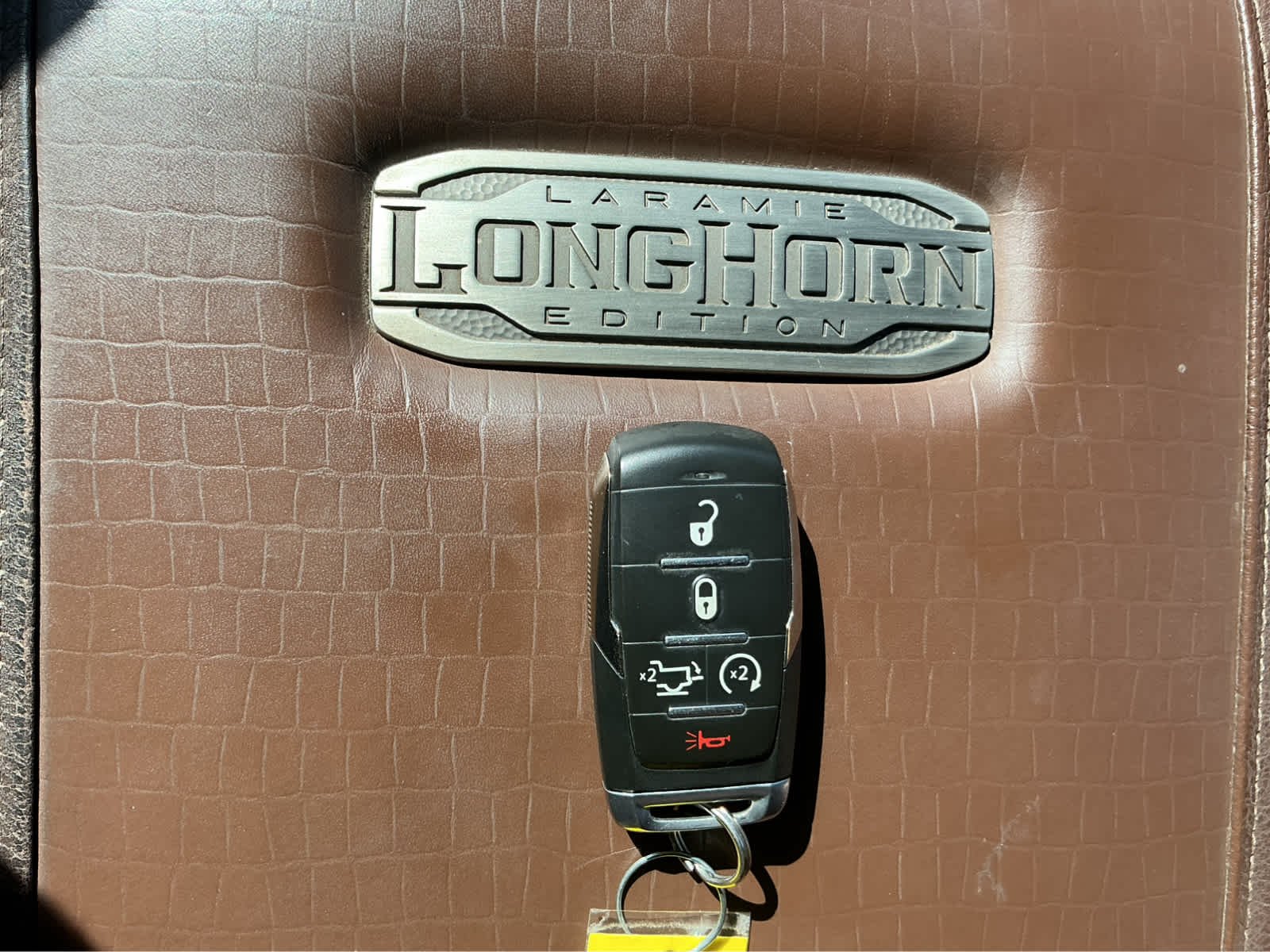 Used 2020 Walnut Brown Metallic Clearcoat Ram Longhorn image 31