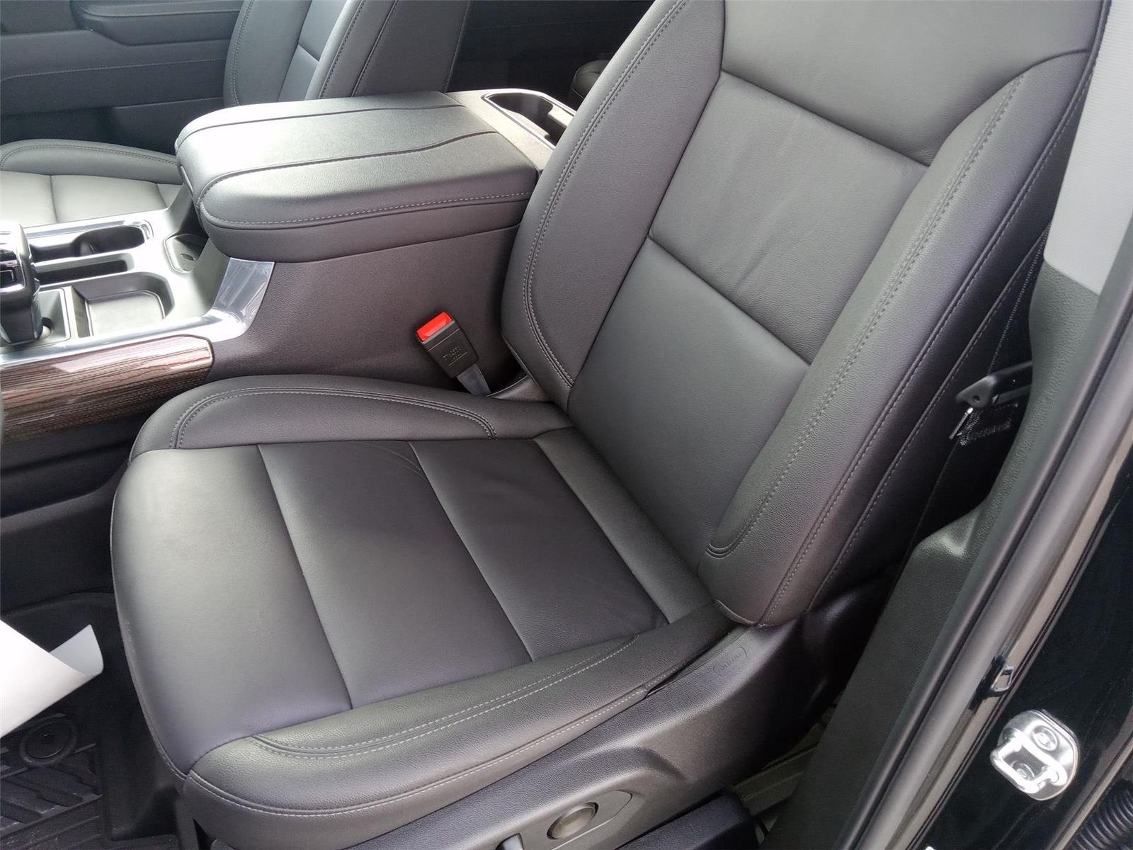 2026 Chevrolet Silverado 1500 LT Trail Boss - Photo 10