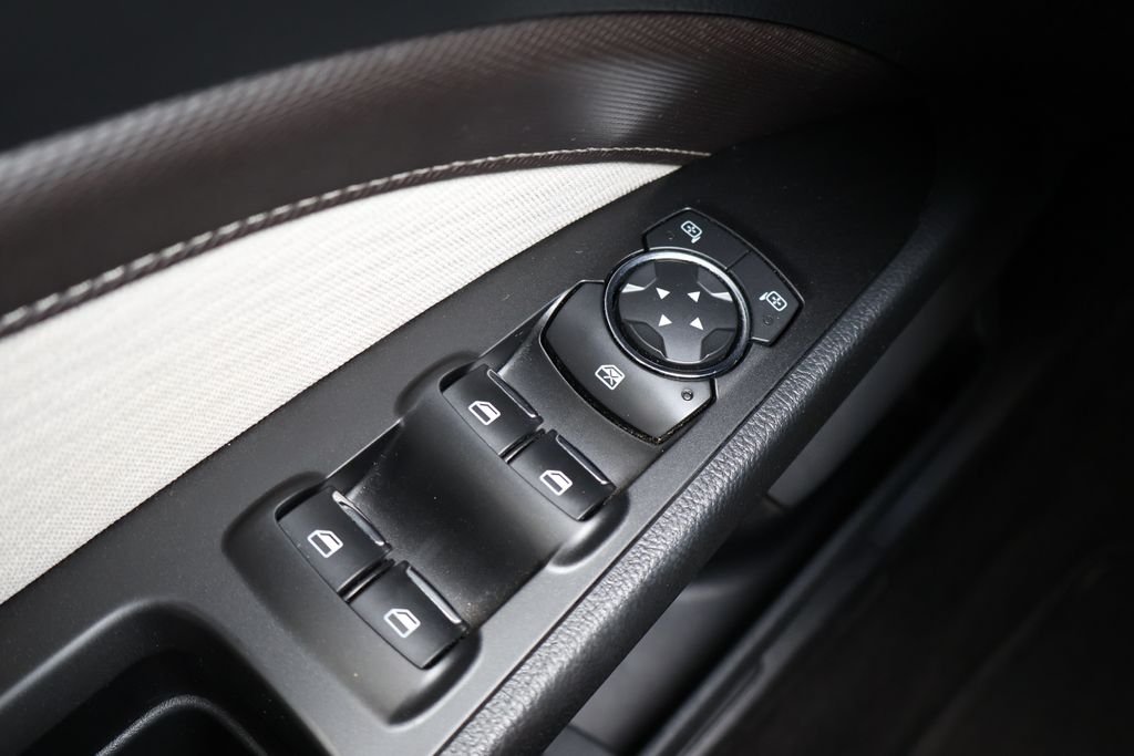 2020 Ford Fusion SE - Photo 38
