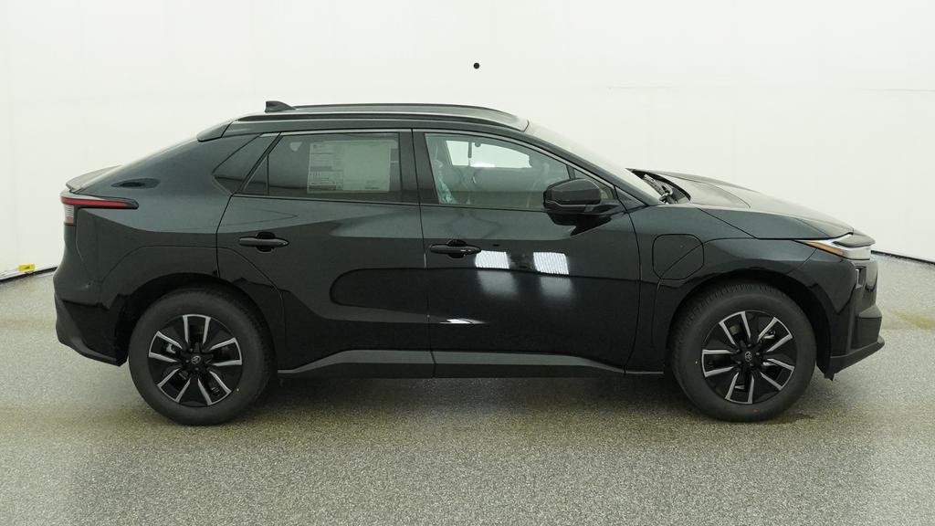 New 2026 Midnight Black Metallic Toyota XLE image 14