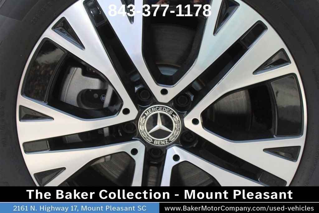 Certified Used 2025 Night Black Mercedes-Benz GLA 250 image 16