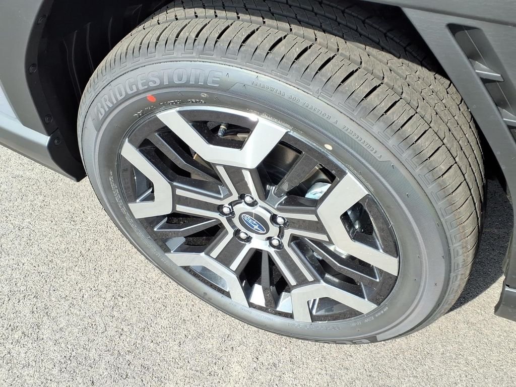 New 2026 ICE SILVER METALLIC Subaru Touring XT image 17