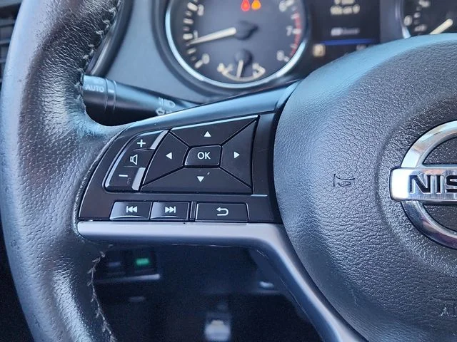 Used 2019 Gray Nissan SV image 37