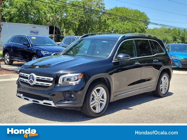 Used 2023 Night Black Mercedes-Benz GLB 250 image 1