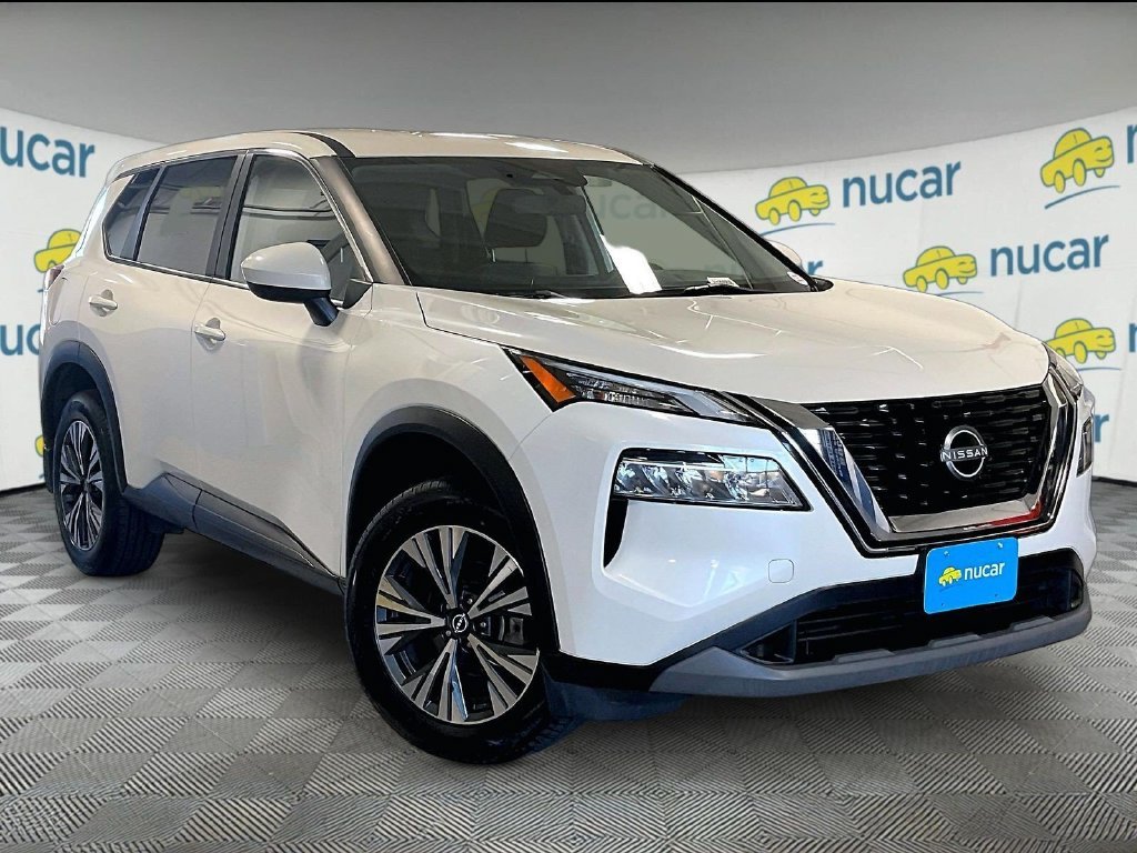 Used 2023 White Nissan SV image 1