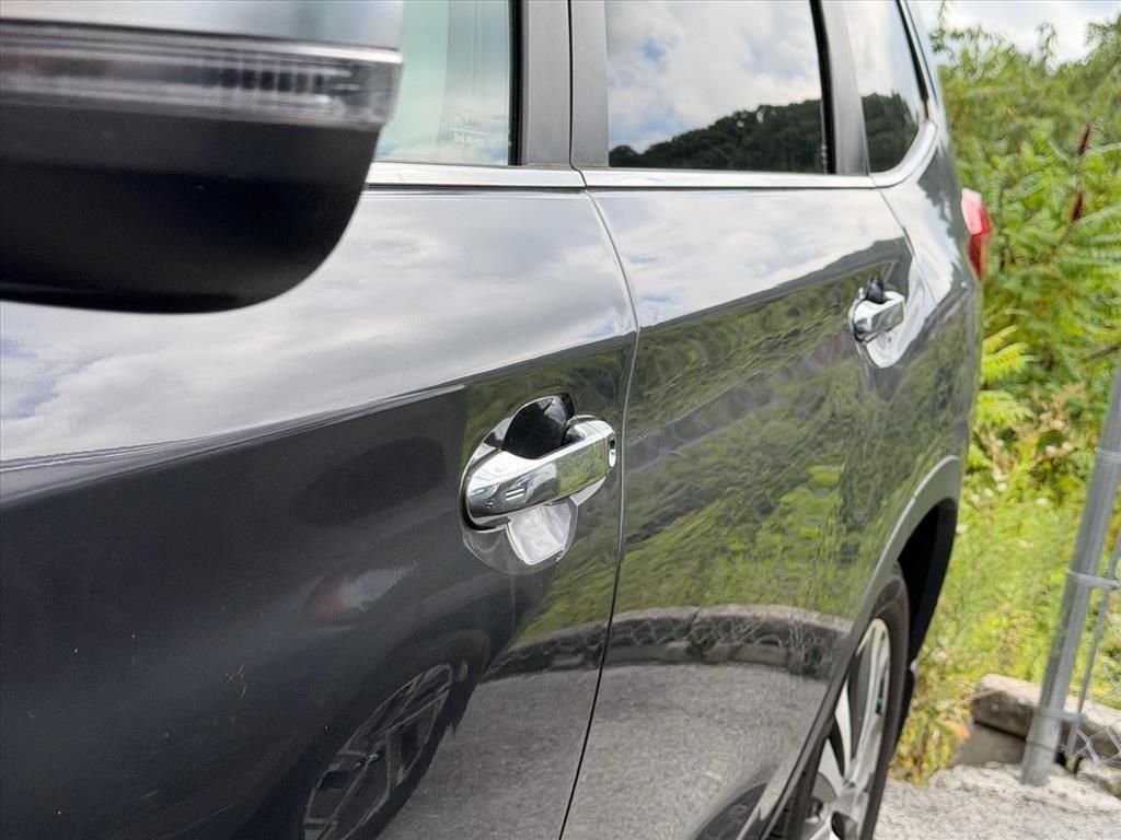 Used 2020 Gray Subaru Touring image 21