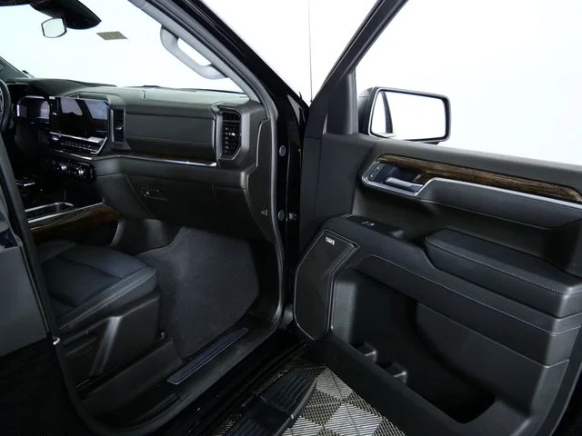 Certified Used 2025 Black GMC Elevation image 11