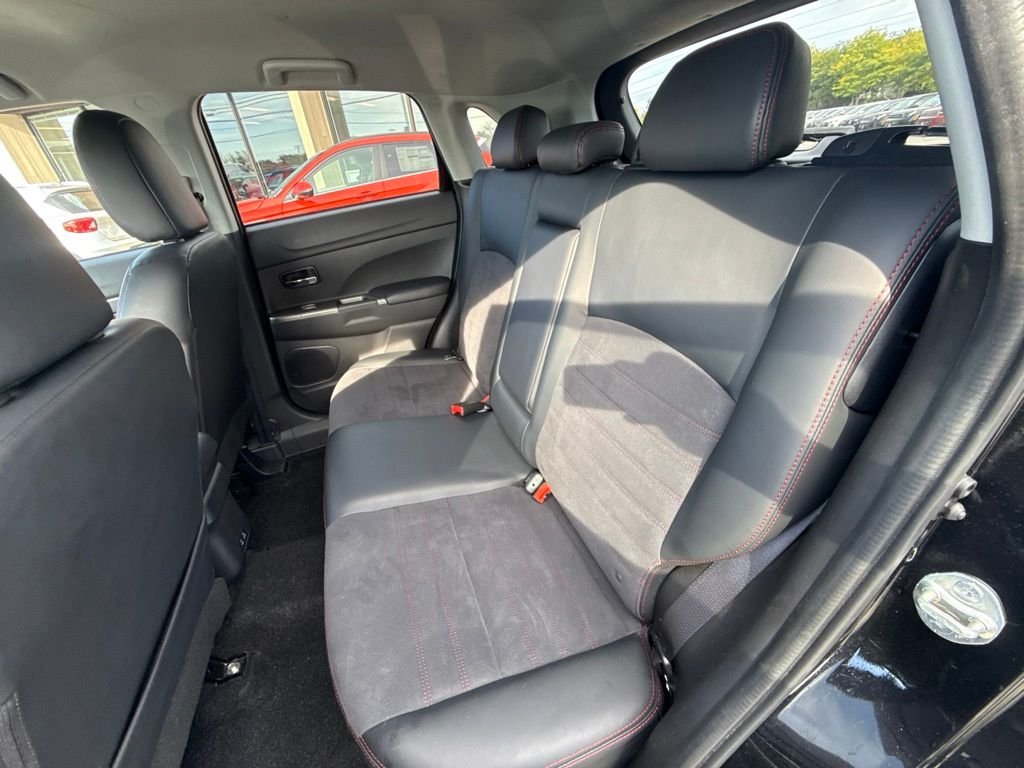 2024 Mitsubishi Outlander Sport SE - Photo 27