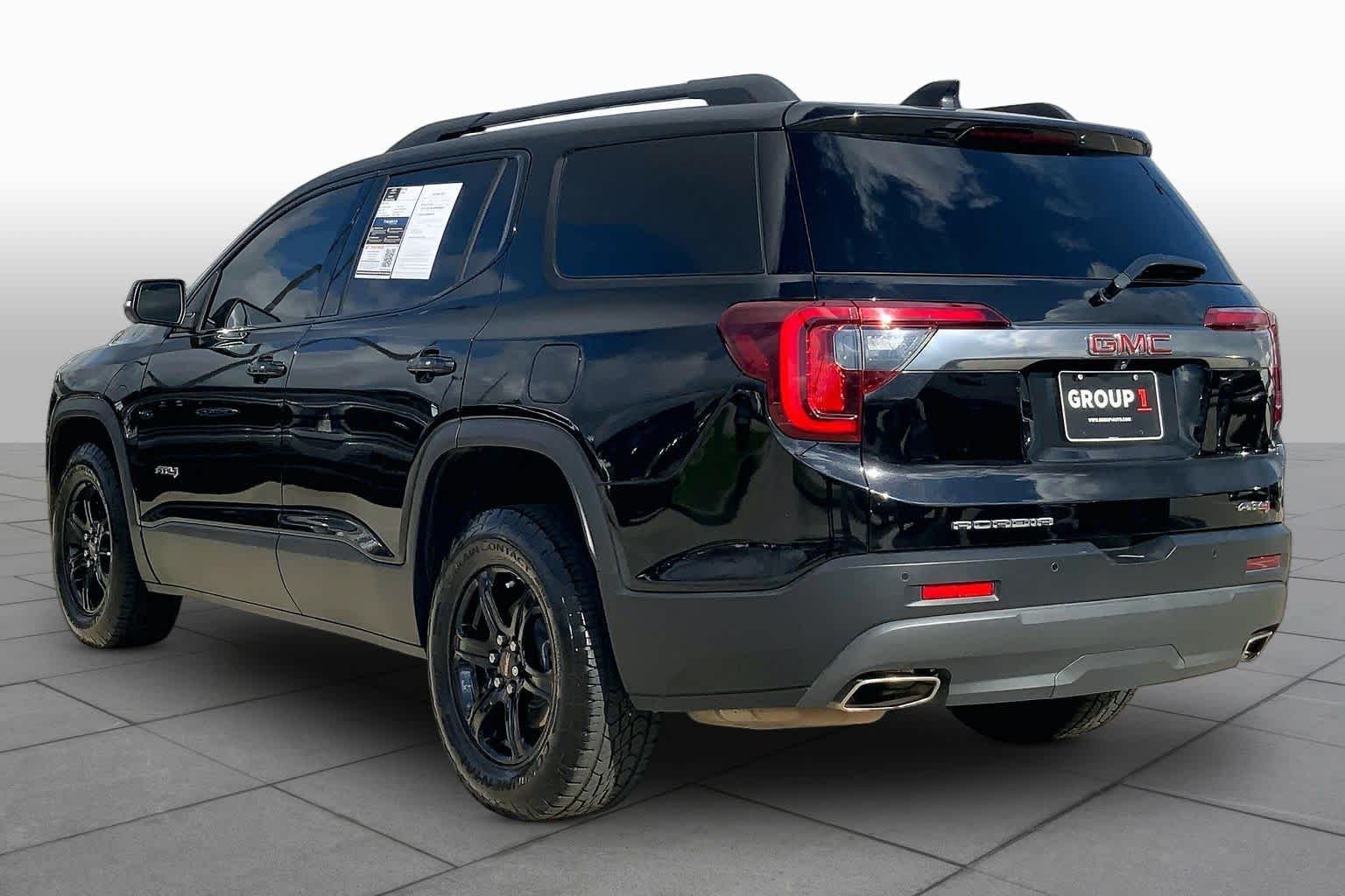 Used 2023 Ebony Twilight Metallic GMC AT4 image 19