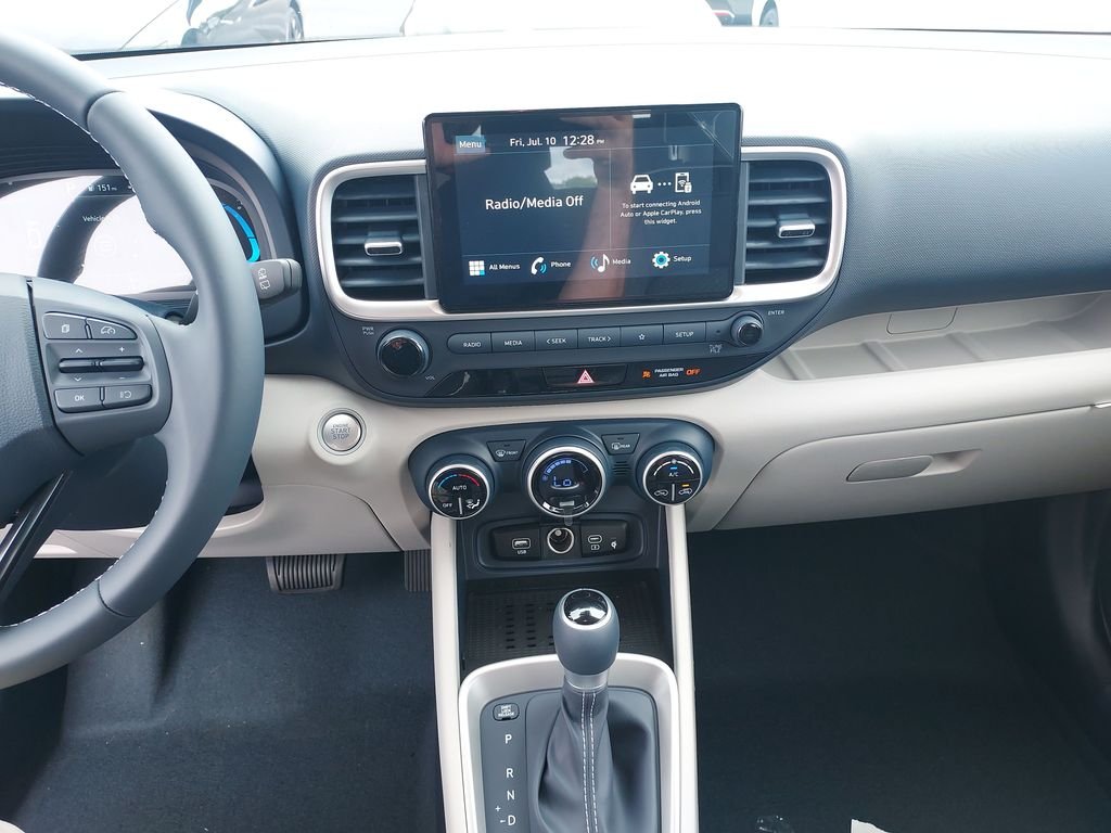 New 2026 White Hyundai SEL image 17