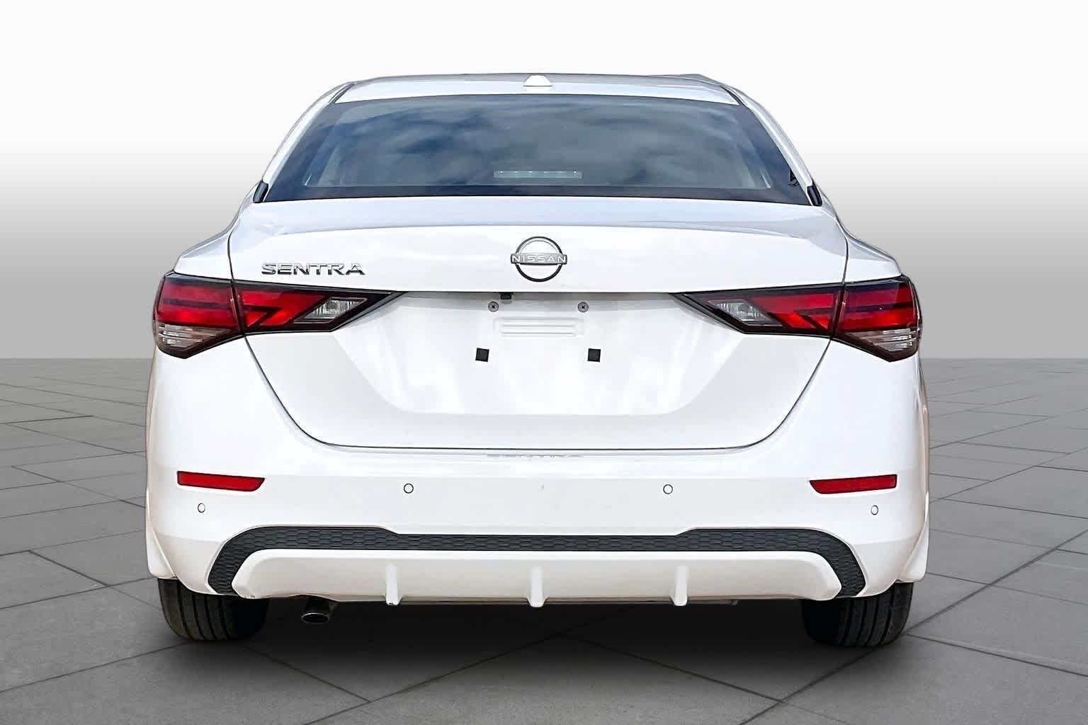 Used 2025 Fresh Powder Nissan SV image 6