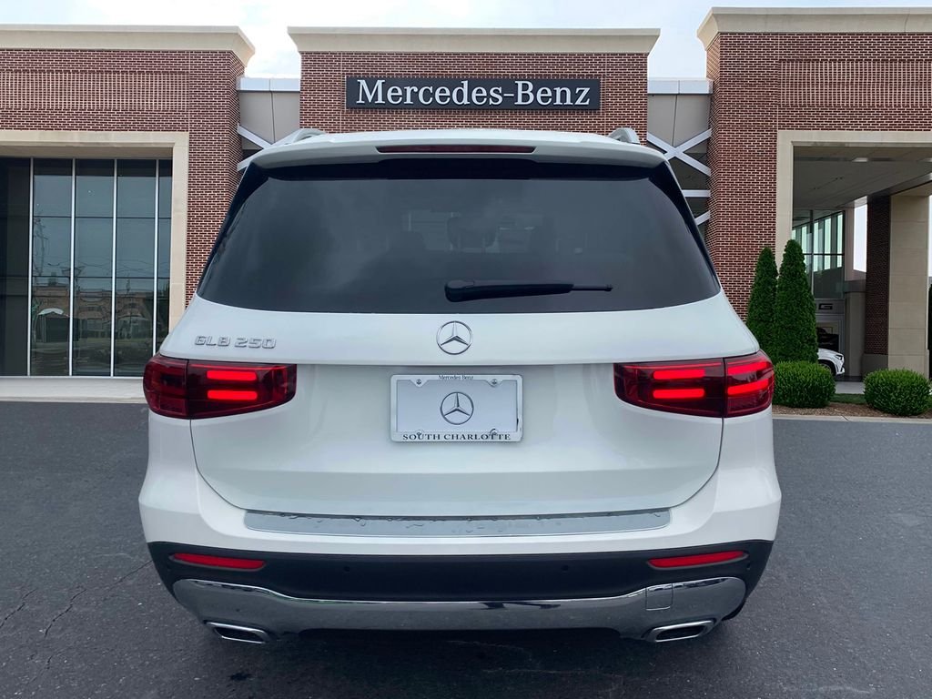 2025 Mercedes-Benz GLB Base - Photo 7