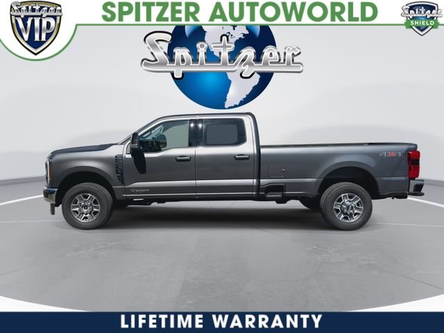 New 2026 Carbonized Gray Metallic Ford F-350® Lariat® image 6