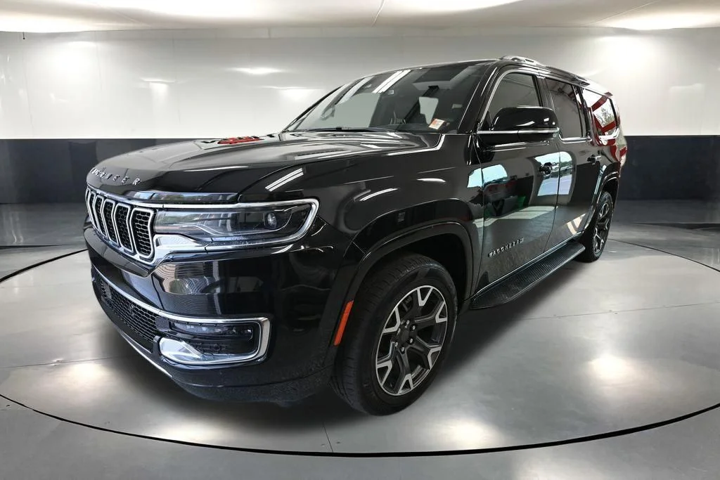 Used 2024 Black Jeep Series III image 11