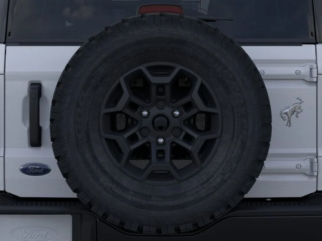 New 2026 Oxford White Ford Badlands® image 24