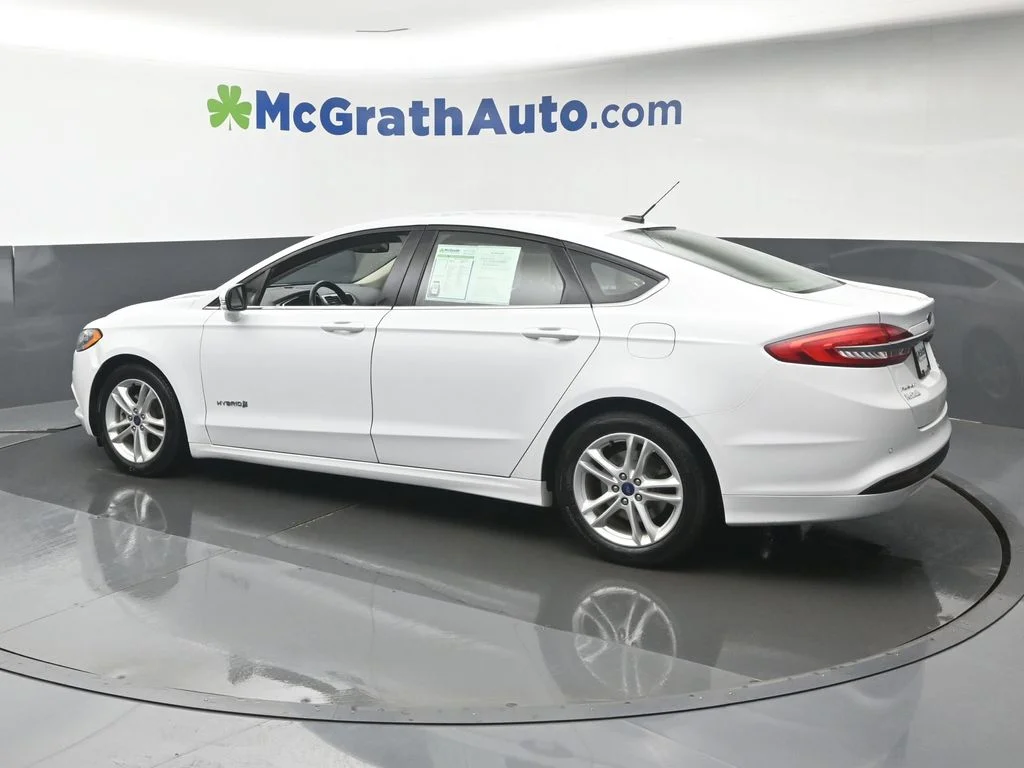 Used 2018 White Ford SE image 25