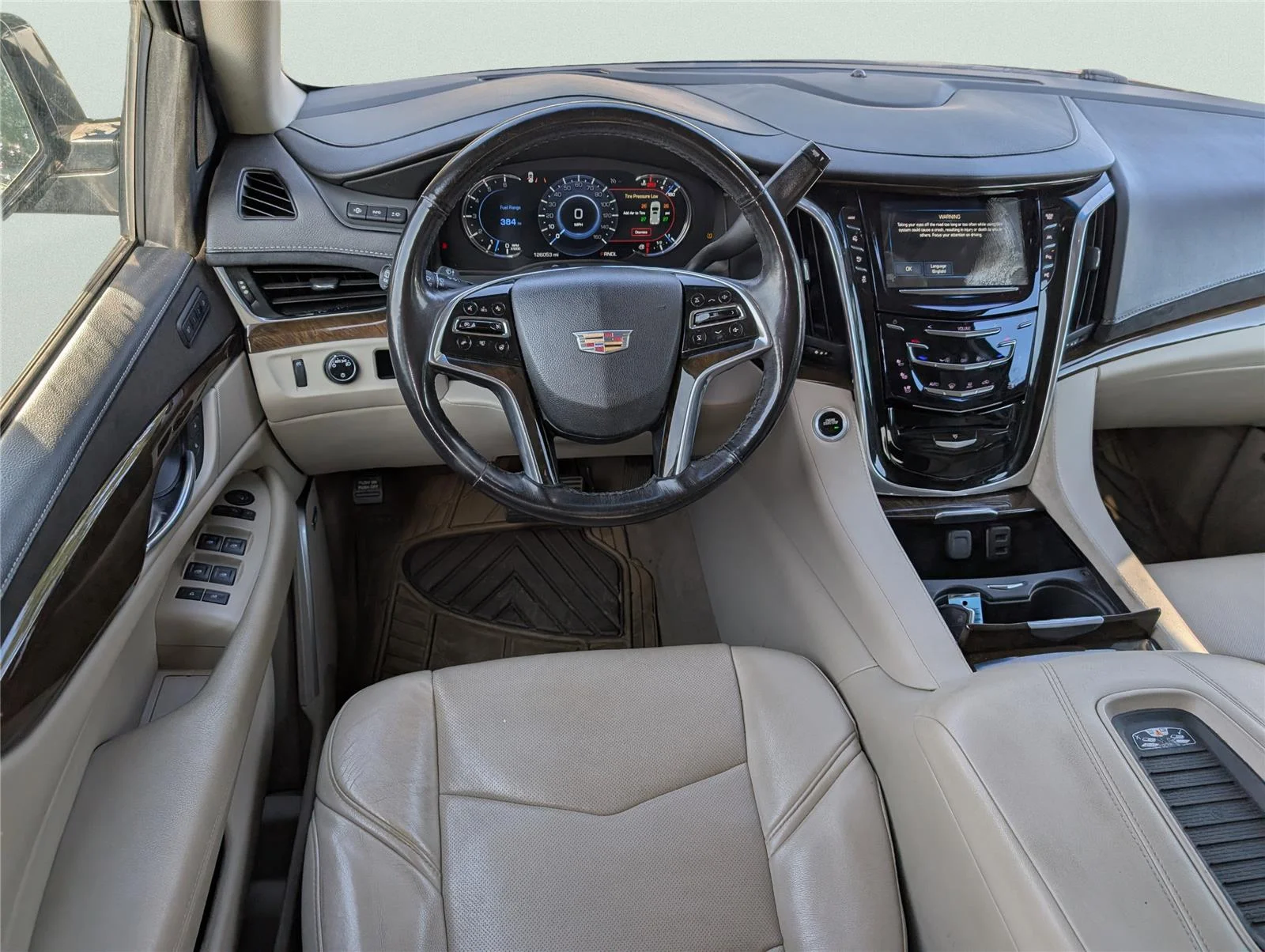 Used 2018 DARK GRANITE METALLIC Cadillac Luxury image 25