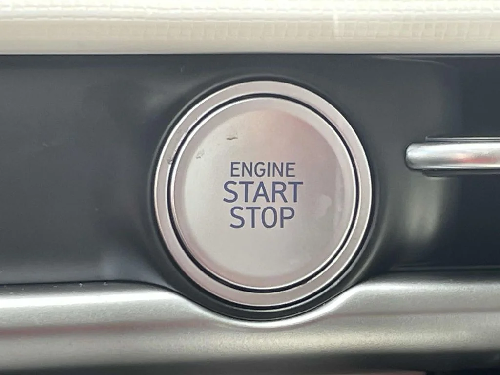 New 2026 White Hyundai SEL image 24