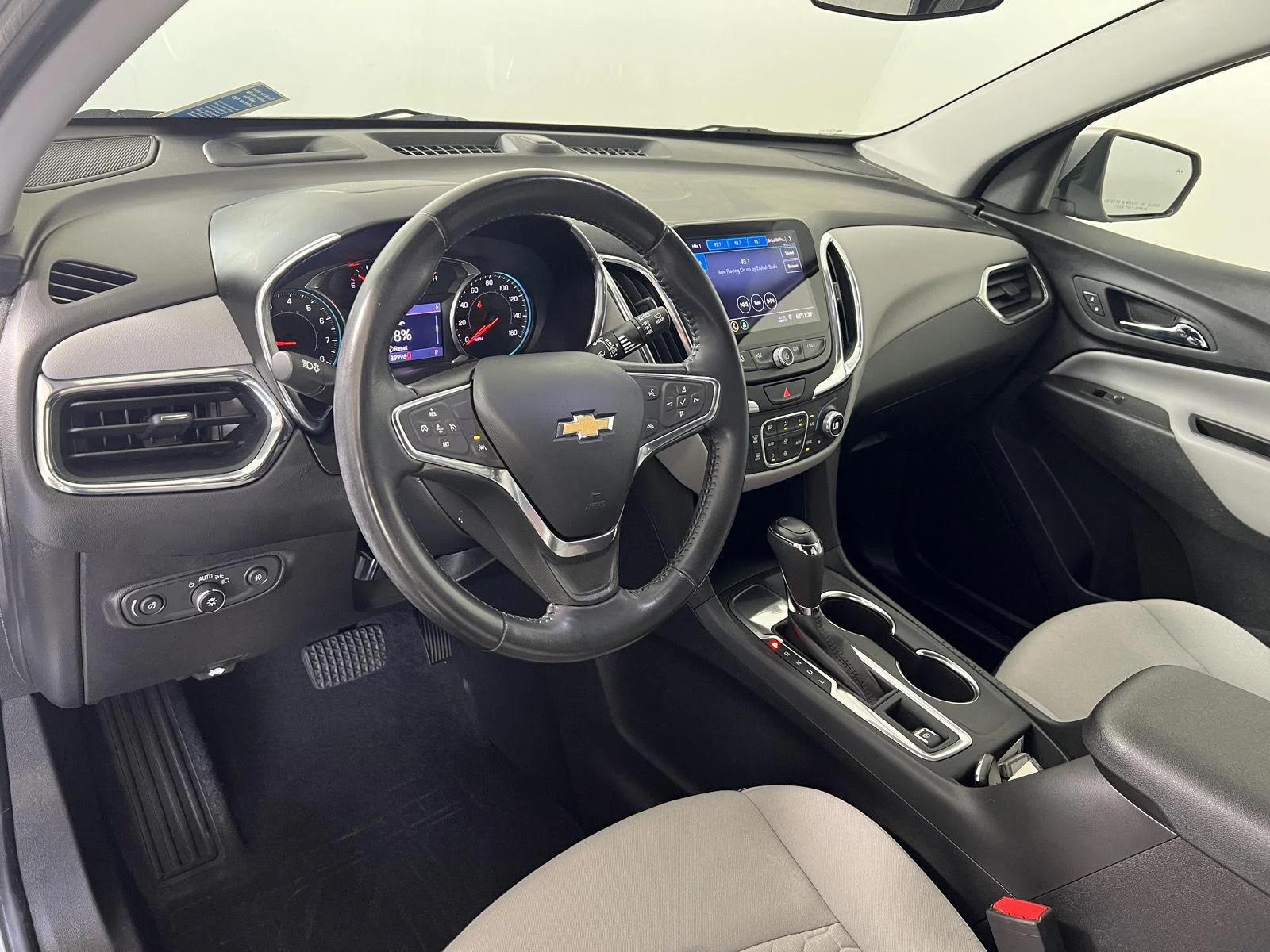 Used 2021 Silver Ice Metallic Chevrolet LT image 10