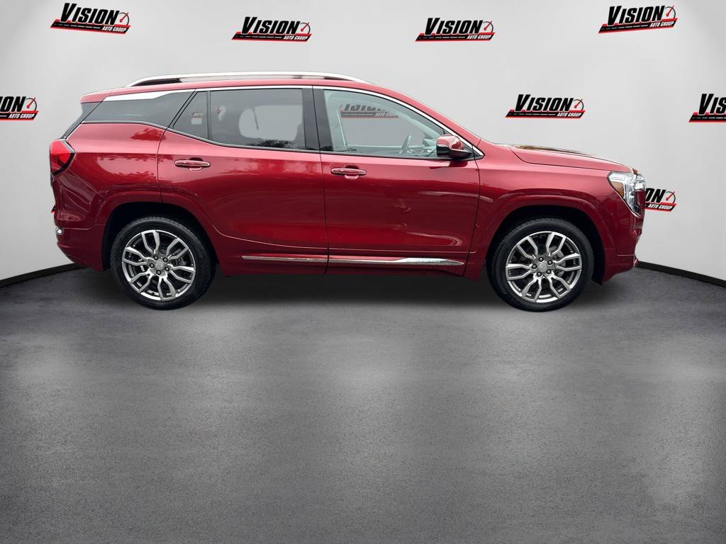 Used 2023 Red GMC Denali image 4