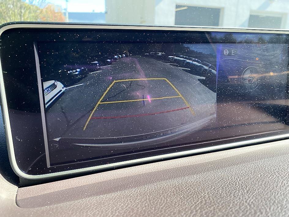 Used 2019 White Pearl Lexus RX 350 image 16