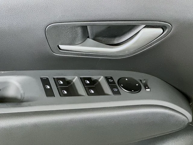 New 2026 White Hyundai SEL image 10