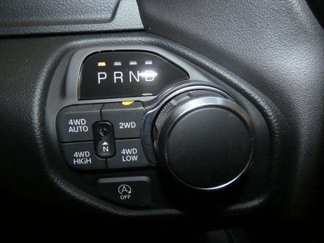 New 2026 Granite Crystal Metallic Clearcoat RAM BIG HORN image 16
